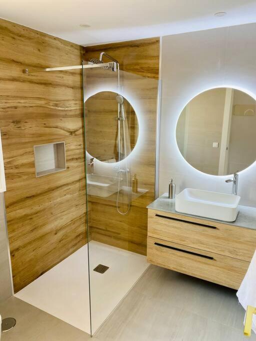 לוס כריסטיאנוס Golden Suite Ocean View & Pool מראה חיצוני תמונה